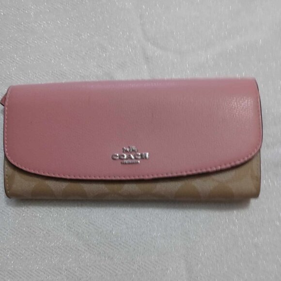COACH ACCORDION WALLET - Picture 1 of 5